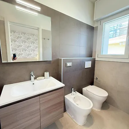 Apartment D'annunzio *